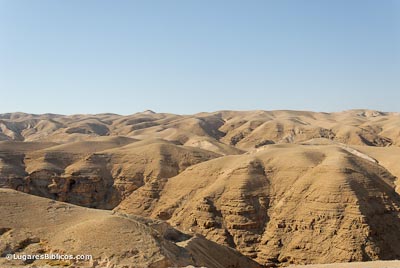 judean-wilderness-west-of-jericho-tb092706254-lugaresbiblicos