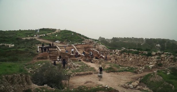 57ec5e5ec3618810658b4696